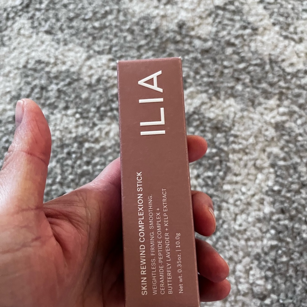 ILIA Skin Rewind  Complexion Foundation Stick 14w maple Covers Dark Circles
